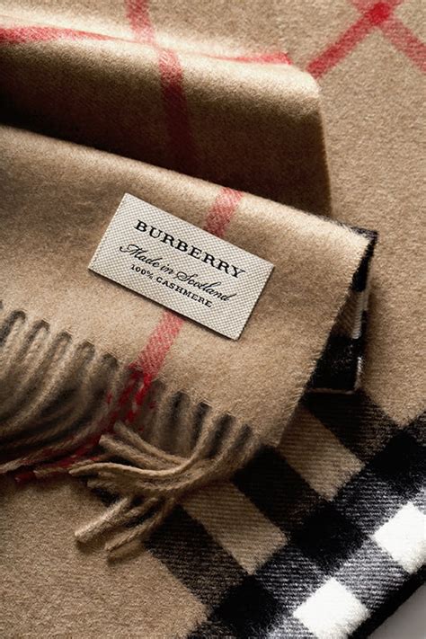 burberry schal schild entfernen stil|Burberry.